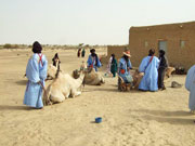 Tuareg jewellery workshop (click to enlarge)